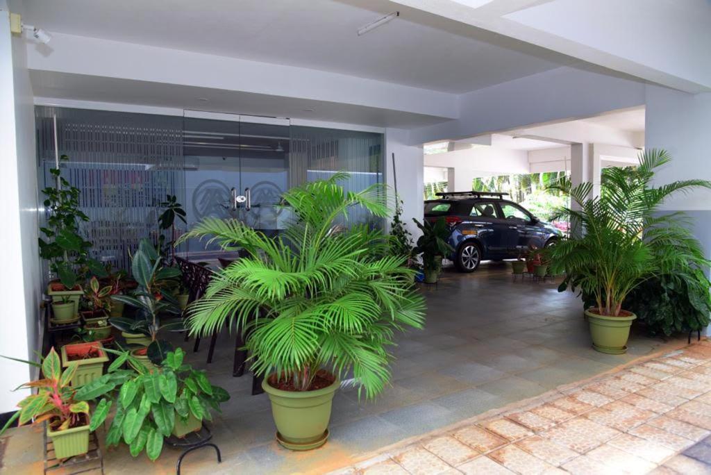 Manipal Atalia Service Apartments Ngoại thất bức ảnh