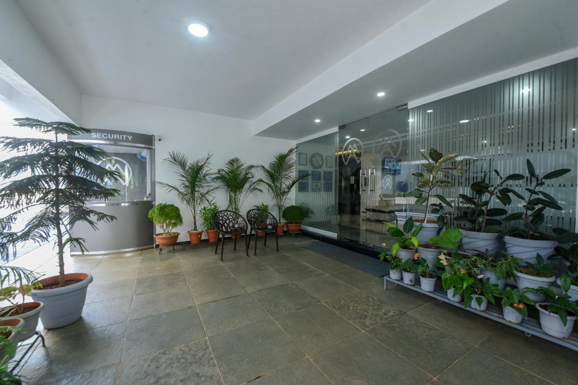 Manipal Atalia Service Apartments Ngoại thất bức ảnh