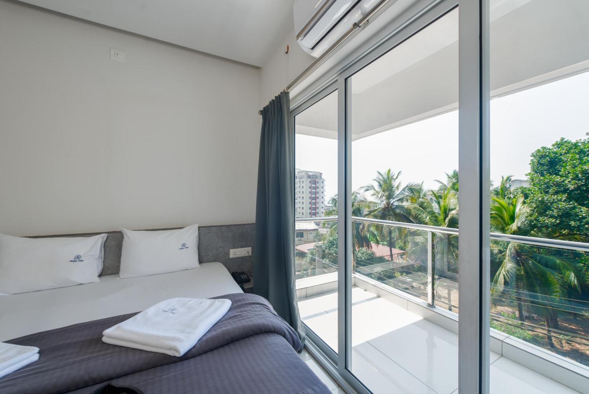 Manipal Atalia Service Apartments Ngoại thất bức ảnh