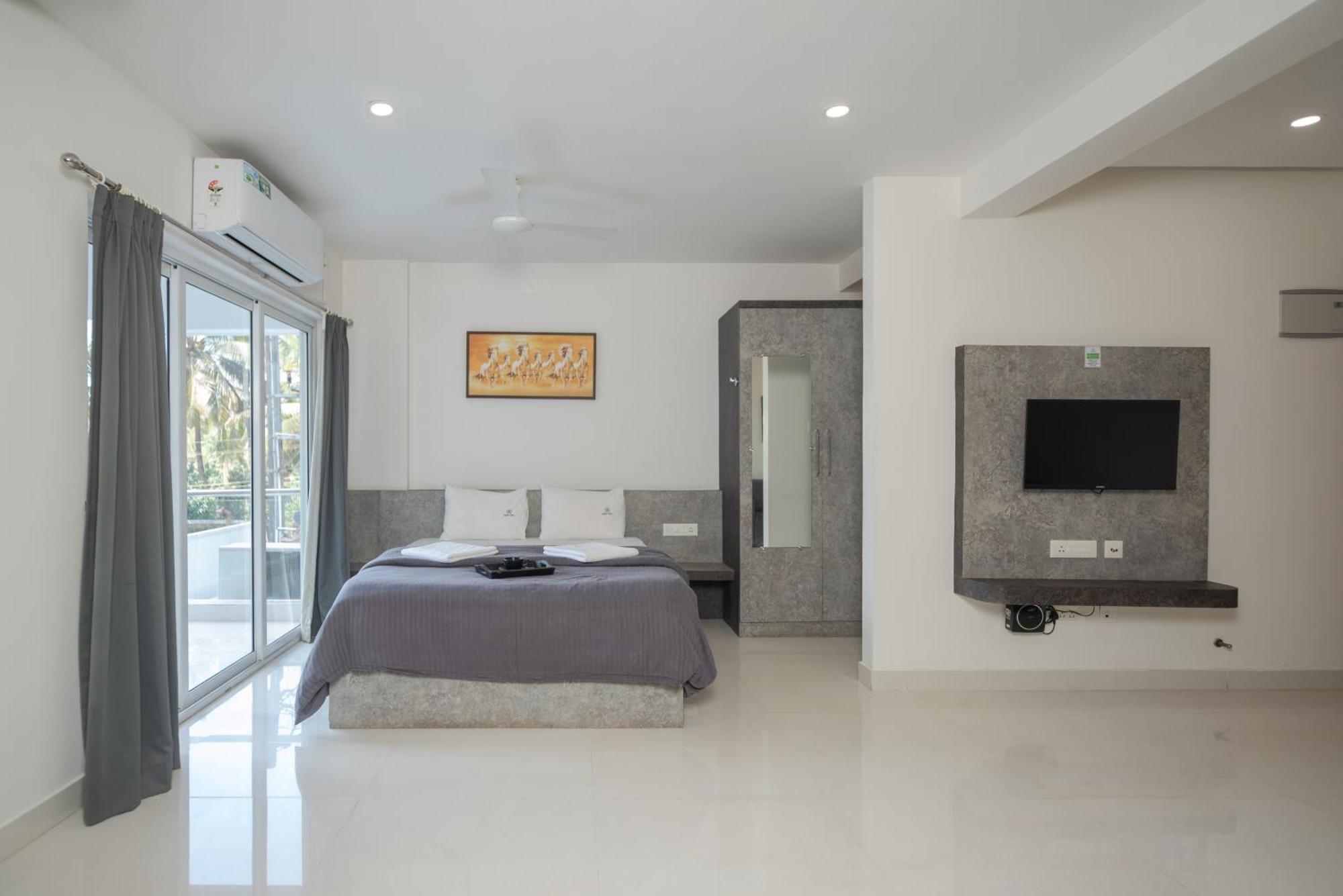 Manipal Atalia Service Apartments Ngoại thất bức ảnh